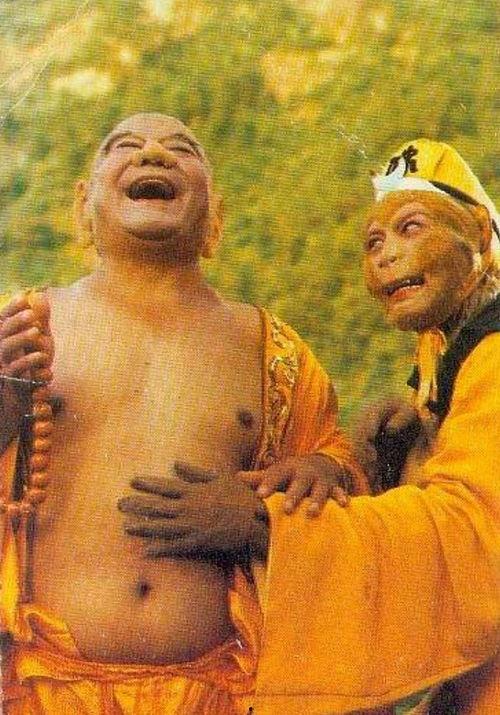 弥勒佛吃瓜像,笑谈人间百态