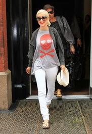 个子矮的明星街拍,矮个子也能穿出高姿态