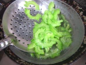 晚上吃凉拌茄瓜,凉拌茄瓜的诱人魅力