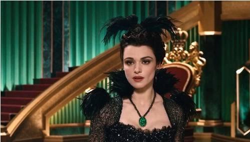 哪个明星有漏,明星XX的意外“漏”瞬间，网友热议不断